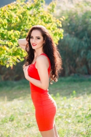 Maria from Kiev, 30 years, with brown eyes, black hair, Christian, tourist manager. #5