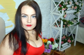 Karina from Kharkov, 26 years, with blue eyes, dark brown hair, Christian, health worker. #5