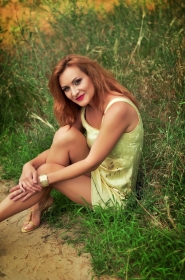 Alla from Nikolaev, 37 years, with green eyes, red hair, Christian, Kindergartener. #3
