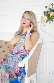 Irina from Nikolaev, 29 years, with blue eyes, blonde hair, Christian, sales agent. #3