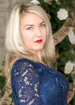 Irina from Nikolaev, 29 years, with blue eyes, blonde hair, Christian, sales agent.