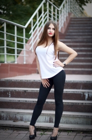 Ann from Lugansk, 26 years, with blue eyes, light brown hair, Christian. #2