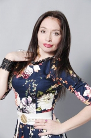 Natalya from Kiev, 38 years, with grey eyes, black hair, Christian, Other. #1