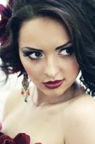 Svetlana from Odessa, 32 years, with green eyes, light brown hair, Christian, makeup artist. #4