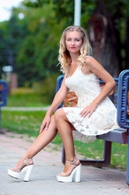 Anna from Kiev, 36 years, with green eyes, blonde hair, Christian, The vet. #11
