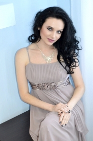 Anna from Starobelsk, 28 years, with blue eyes, black hair. #4