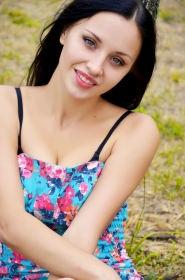 Viktoria from Nikolaev, 28 years, with green eyes, black hair, Christian, cook. #6
