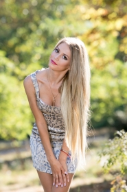 Yana from Odessa, 28 years, with brown eyes, blonde hair, Christian, lifeguard at the beach. #5