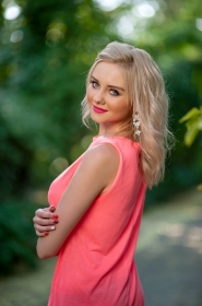 Marina from Nikolaev, 28 years, with blue eyes, blonde hair, Christian, own business. #3