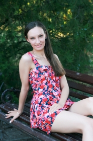 Victoria from Nikolaev, 31 years, with brown eyes, light brown hair, Christian, admin. #1