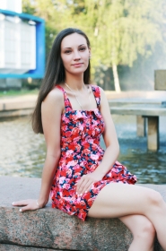 Victoria from Nikolaev, 31 years, with brown eyes, light brown hair, Christian, admin. #2
