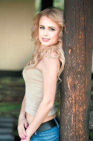 Alla from Dnepropetrovsk, 35 years, with blue eyes, blonde hair, Christian, Lawyer. #1