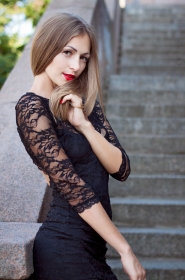 Maria from Nikolaev, 35 years, with brown eyes, blonde hair, Christian, Beauty salon. #8