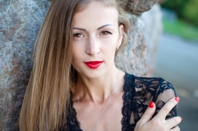 Maria from Nikolaev, 35 years, with brown eyes, blonde hair, Christian, Beauty salon. #12