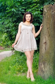 Alina from Kharkov, 27 years, with grey eyes, light brown hair, Christian, student. #14