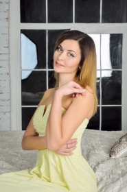 Alla from Kiev, 36 years, with hazel eyes, light brown hair, Christian, croupier. #6