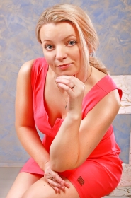 Elena from Kiev, 46 years, with blue eyes, blonde hair, Christian, Journalist. #5