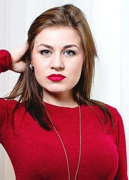 Julia from Lugansk, 29 years, with brown eyes, dark brown hair, Christian, nurse.