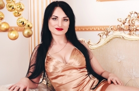 Olga from Nikolaev, 35 years, with blue eyes, dark brown hair, Christian, Beauty consultant. #6