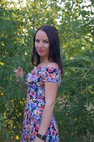 Ekaterina from Nikolaev, 34 years, with green eyes, dark brown hair, Christian, Manager. #6