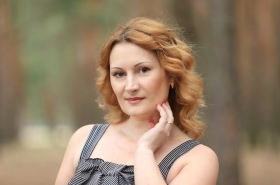 Ludmila from Nikolaev, 43 years, with green eyes, blonde hair, Christian, Office Manager. #2