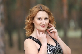 Ludmila from Nikolaev, 43 years, with green eyes, blonde hair, Christian, Office Manager. #7