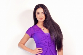 Anna from Kharkov, 36 years, with blue eyes, black hair, Christian, business woman. #3