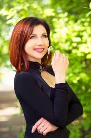 Oksana from Nikolaev, 42 years, with green eyes, dark brown hair, Christian, web designer. #5