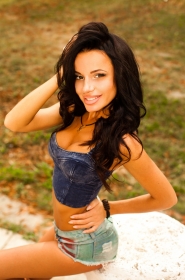 Karina from Odessa, 32 years, with brown eyes, dark brown hair, Christian, programmer. #3