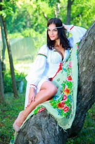Ekaterina from Odessa, 38 years, with grey eyes, dark brown hair, Christian, manager. #2