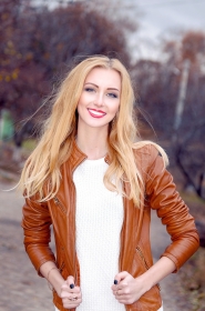Julia from Kharkov, 28 years, with green eyes, blonde hair, Christian, admimistrator. #9