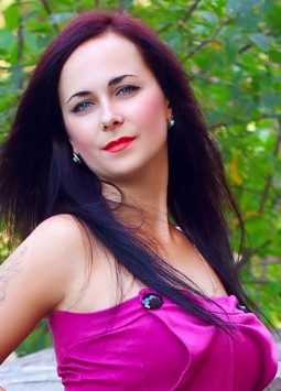 Anastasiya from Nikolaev, 35 years, with green eyes, red hair, Christian, The manager.