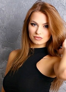 Dasha from Khrakiv, 28 years, with brown eyes, light brown hair, Christian, University stuff.