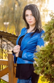Svetlana from Krivoy Rog, 31 years, with blue eyes, black hair, Christian, teacher. #4