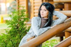 Svetlana from Krivoy Rog, 31 years, with blue eyes, black hair, Christian, teacher. #12