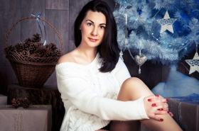 Inna from Zaporozhye, 38 years, with brown eyes, dark brown hair, Christian, restaurant manager. #2