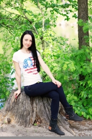 Marina from Kiev, 41 years, with hazel eyes, black hair, Christian, manager. #8