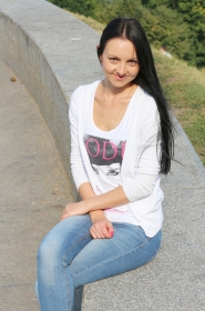Marina from Kiev, 41 years, with hazel eyes, black hair, Christian, manager. #10