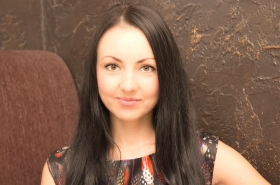 Marina from Kiev, 41 years, with hazel eyes, black hair, Christian, manager. #12