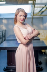 Nadezhda from Yelanets, 30 years, with grey eyes, light brown hair, Christian, historian. #2
