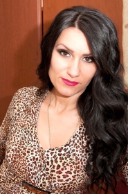 Ljudmila from Mariupol, 40 years, with brown eyes, black hair, Christian, operator. #9