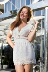 Lubov from Odessa, 24 years, with black eyes, light brown hair, Christian, florist. #1