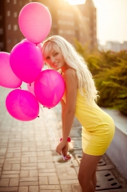 Marina from Dnipropetrovsk, 36 years, with brown eyes, blonde hair, Christian, Beauty Industry. #1