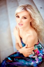 Marina from Dnipropetrovsk, 36 years, with brown eyes, blonde hair, Christian, Beauty Industry. #5