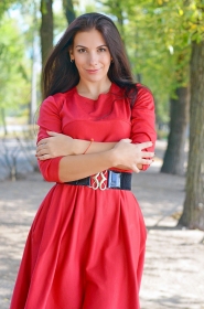 Yulia from Zaporozhye, 33 years, with brown eyes, dark brown hair, Christian, Estate Manager. #3