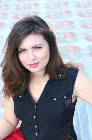 Marina from Zaporizhya, 30 years, with green eyes, black hair, Christian, teacher. #1