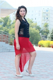 Marina from Zaporizhya, 30 years, with green eyes, black hair, Christian, teacher. #4