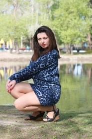 Marina from Zaporizhya, 30 years, with green eyes, black hair, Christian, teacher. #10