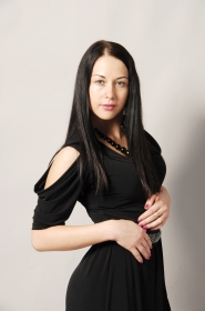 Lyudmila from Kiev (Kyiv), 35 years, with grey eyes, black hair, Christian. #1