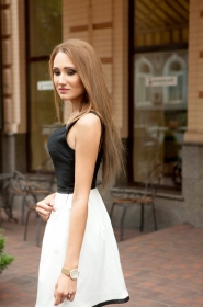 Ekaterina from Kiev, 31 years, with brown eyes, light brown hair, Christian, Middle Management. #6